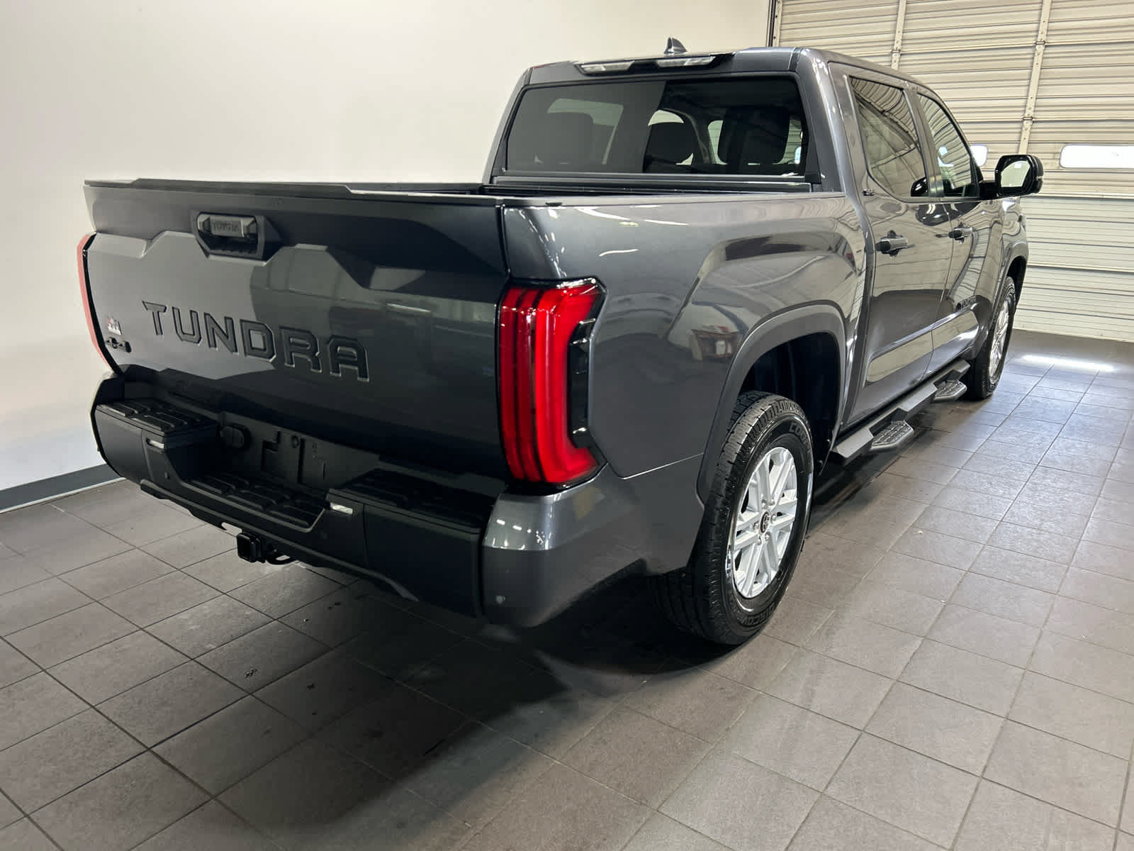 Used 2024 Toyota Tundra SR5 w/ SR5 Convenience Package AWD/4WD image 3