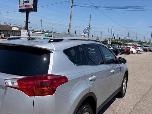 Used 2013 Toyota RAV4 XLE AWD/4WD image 42