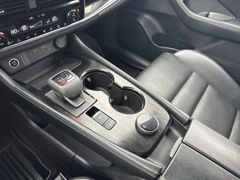 Used 2023 Nissan Rogue SL w/ SL Premium Package image 37