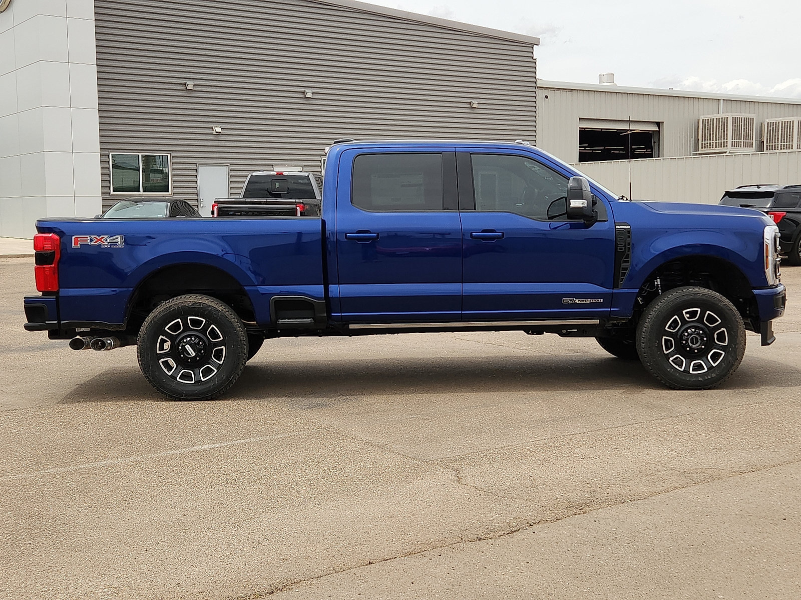 New 2026 Ford F250 Platinum w/ FX4 Off-Road Package AWD/4WD image 5
