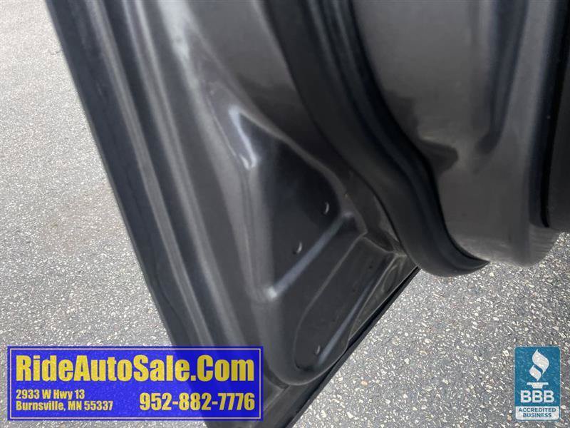 Used 2013 Ford Focus SE w/ SE Winter Pkg FWD image 37