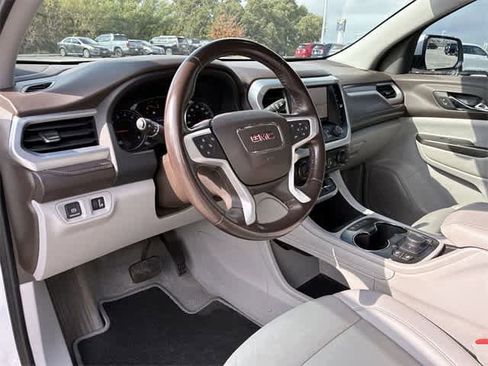 Used 2021 GMC Acadia SLT w/ Trailering Package image 2