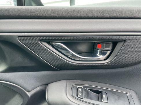 Used 2020 Subaru Outback Premium image 60