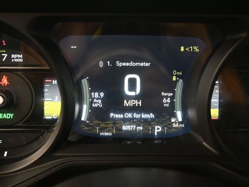 Used 2024 Jeep Wrangler Unlimited Sahara AWD/4WD image 17
