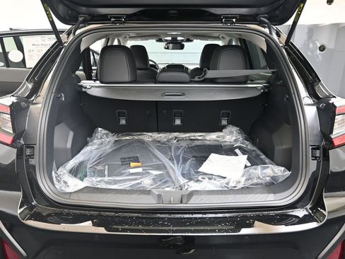 New 2025 Subaru Crosstrek 2.5i Limited w/ Crosstrek Mirror Package image 17