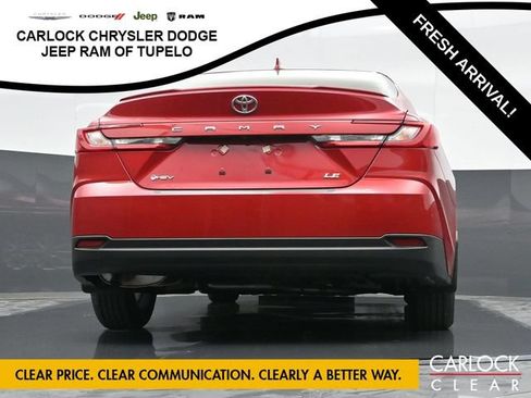 Used 2025 Toyota Camry LE w/ Convenience Package FWD image 38
