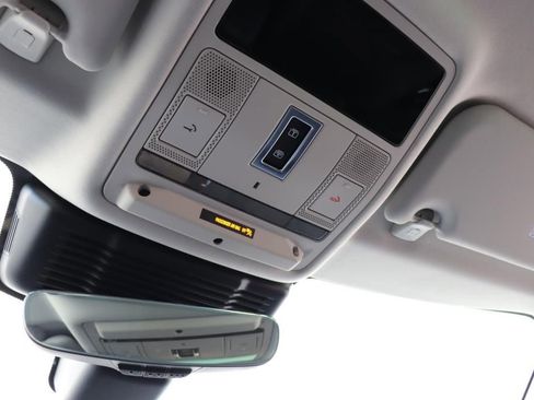 Used 2023 Land Rover Range Rover Evoque SE image 56