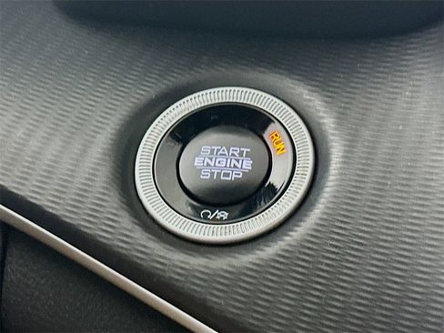 Used 2024 Jeep Grand Cherokee Laredo w/ Luxury Tech Group I image 27