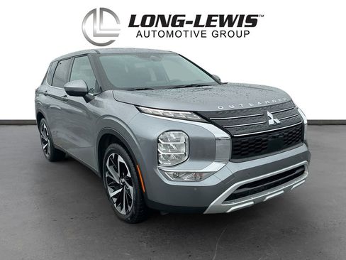 Used 2023 Mitsubishi Outlander SE FWD image 10