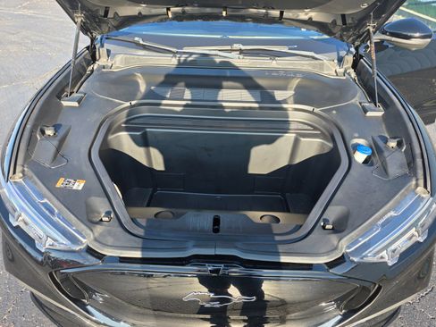 Used 2021 Ford Mustang Mach-E Premium image 12