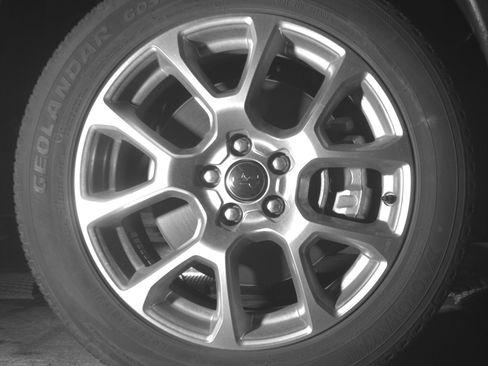 Used 2025 Jeep Compass Limited image 13