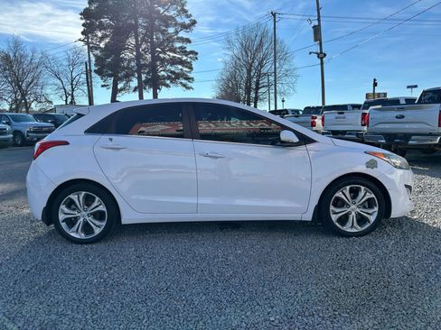 Used 2013 Hyundai Elantra GT w/ Tech Pkg image 6