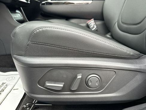 New 2025 Hyundai Tucson SEL image 14