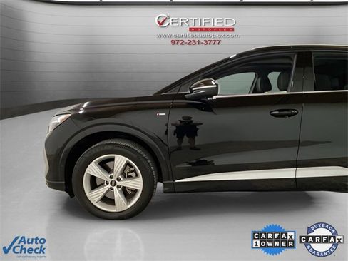 Used 2024 Audi Q4 e-tron Premium Plus image 92