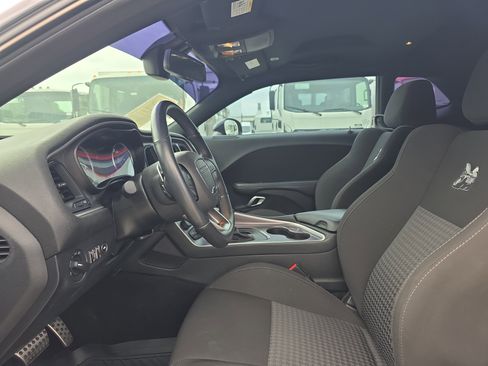 Used 2022 Dodge Challenger R/T Scat Pack RWD image 26