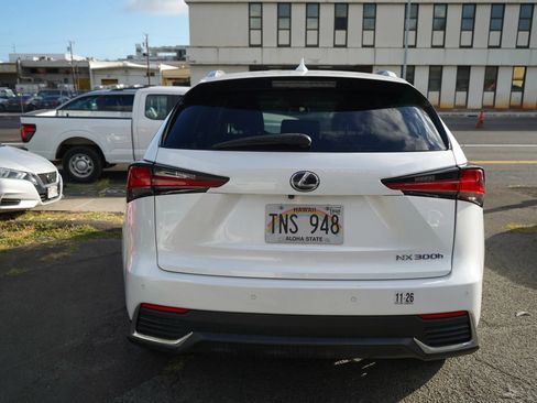 Used 2018 Lexus NX 300h AWD image 21