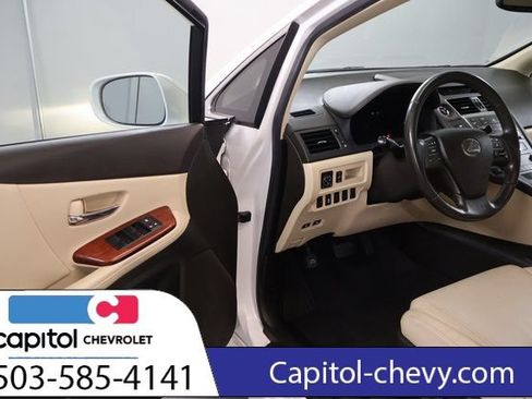 Used 2010 Lexus HS 250h w/ Preferred Accessory Package FWD image 9