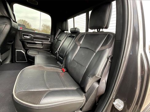 Used 2019 RAM 2500 Laramie image 25
