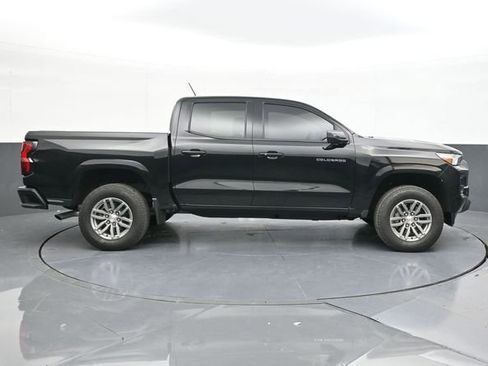 New 2025 Chevrolet Colorado LT image 17