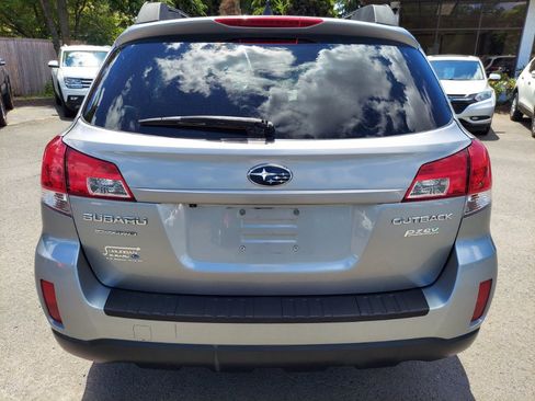 Used 2011 Subaru Outback 2.5i Limited w/ PWR Moonroof Pkg AWD/4WD image 5
