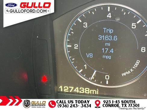 Used 2015 Cadillac Escalade Premium AWD/4WD image 9