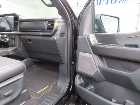 Used 2025 Ford F150 Tremor AWD/4WD image 32