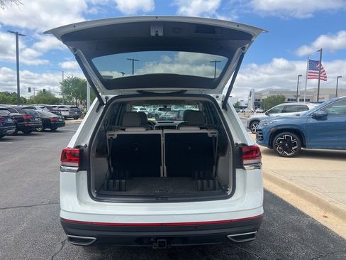 Used 2023 Volkswagen Atlas SE w/ Panoramic Sunroof Package AWD/4WD image 20