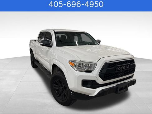Used 2021 Toyota Tacoma SR w/ SR Convenience Package image 2