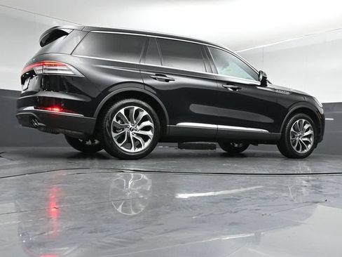 Certified 2025 Lincoln Aviator Reserve w/ Illumination Package AWD/4WD image 46