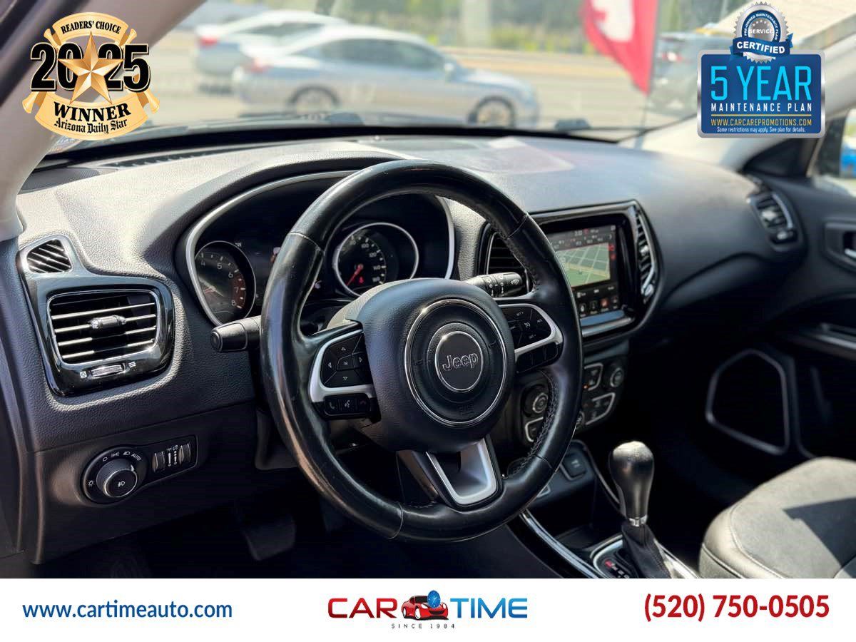 Used 2018 Jeep Compass Limited w/ Navigation Group FWD image 10