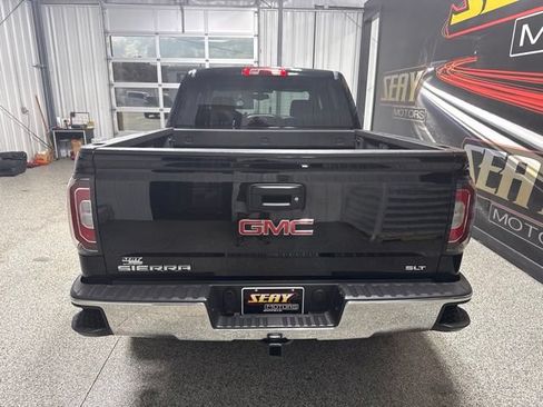 Used 2017 GMC Sierra 1500 SLT w/ SLT Premium Package AWD/4WD image 19