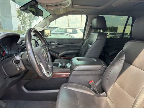 Used 2020 GMC Yukon SLT w/ Open Road Package RWD image 3