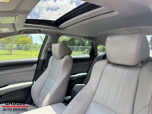 Used 2018 Honda Accord EX-L image 17