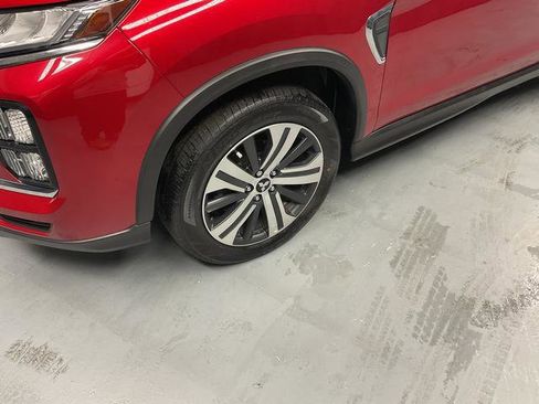Used 2022 Mitsubishi Outlander Sport SE image 3