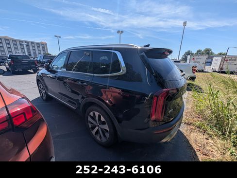 Used 2020 Kia Telluride EX w/ EX Premium Package AWD/4WD image 10