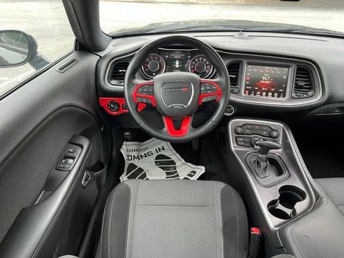 Used 2016 Dodge Challenger R/T w/ Driver Convenience Group RWD image 24
