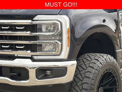 Used 2024 Ford F250 Lariat AWD/4WD image 4