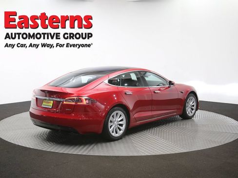 Used 2018 Tesla Model S 100D AWD/4WD image 35