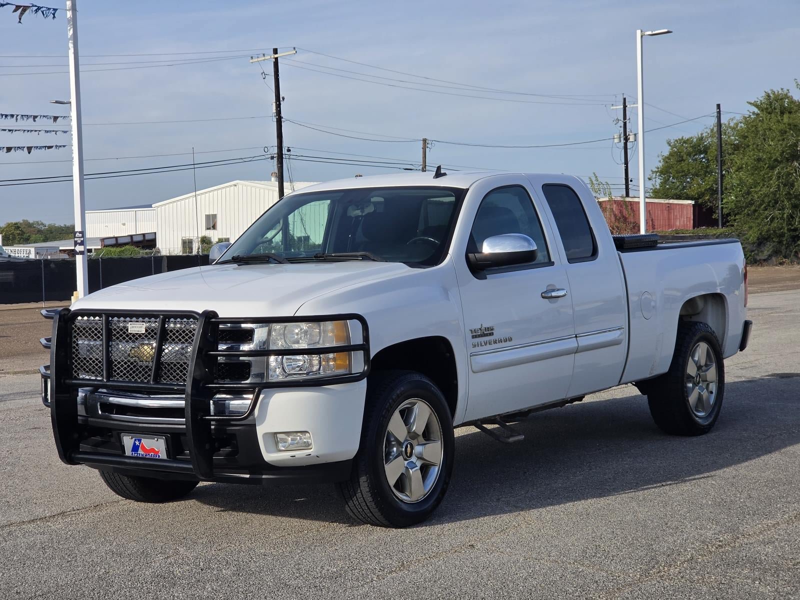 Used 2011 Chevrolet Silverado 1500 LT w/ Texas Edition RWD image 7
