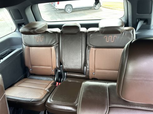 Used 2025 Ford Expedition King Ranch AWD/4WD image 28