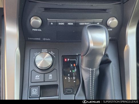 Used 2018 Lexus NX 300h AWD image 21