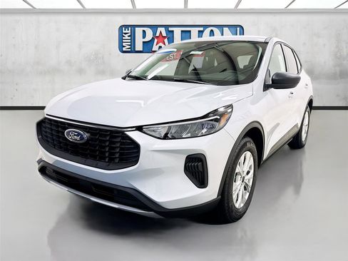 New 2026 Ford Escape Active image 3