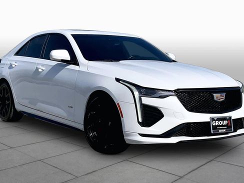 Used 2021 Cadillac CT4 V AWD/4WD image 3