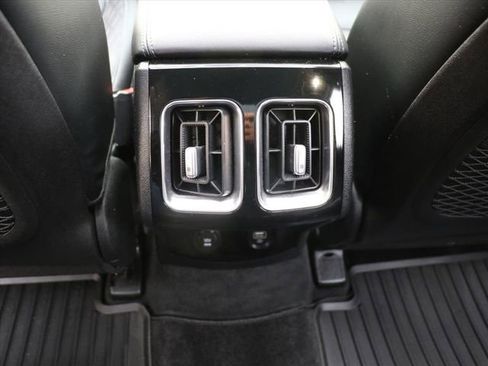 Used 2021 Kia Sorento SX image 16