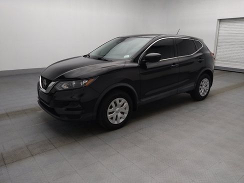Used 2020 Nissan Rogue Sport S FWD image 2