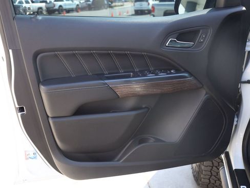 Used 2021 GMC Canyon Denali AWD/4WD image 10