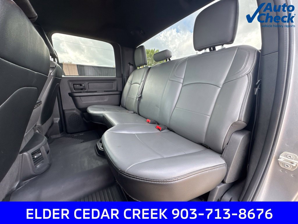 Used 2024 RAM 3500 Tradesman w/ Chrome Appearance Group AWD/4WD image 21
