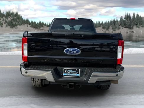 Used 2019 Ford F350 XLT w/ XLT Value Package AWD/4WD image 4