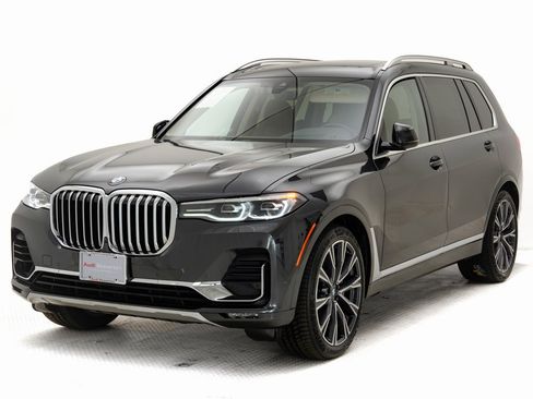 Used 2022 BMW X7 xDrive40i w/ Premium Package image 33