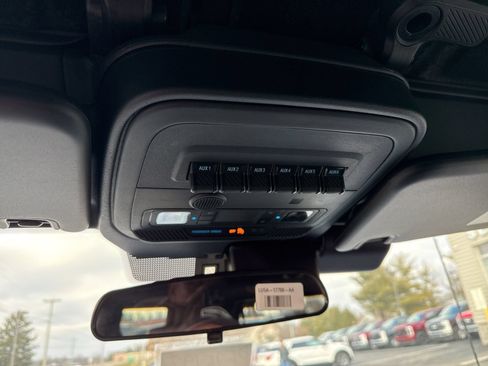 New 2025 Ford Bronco Badlands AWD/4WD image 26